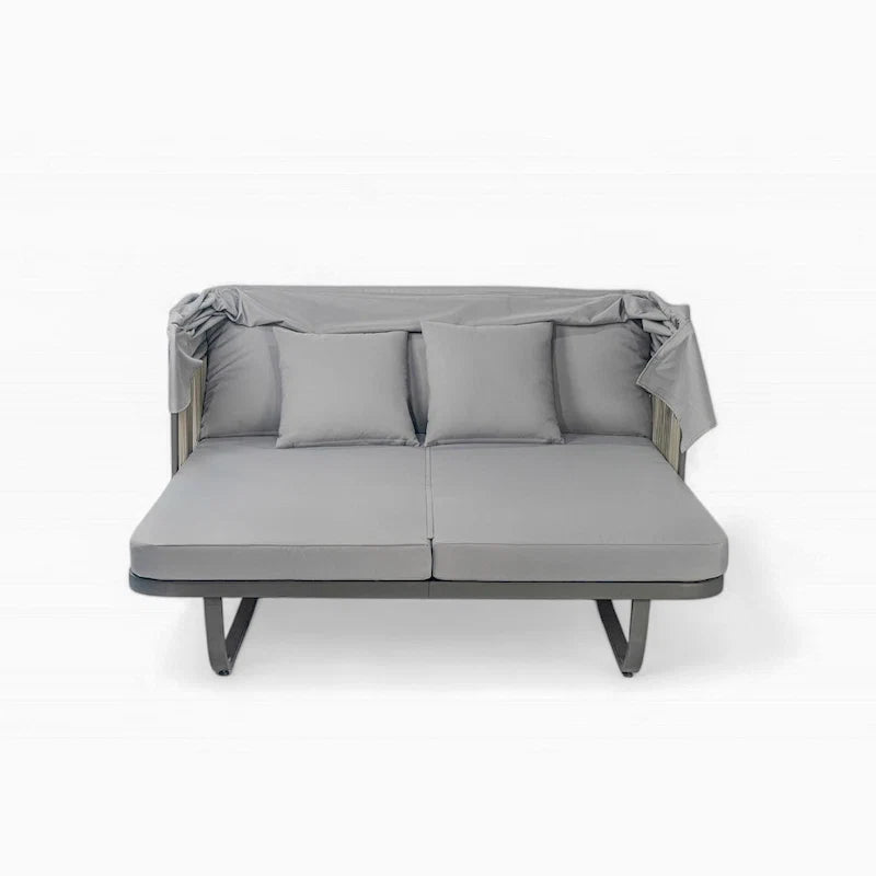 57 Outdoor Patio Daybed Rattan Daybed Outdoor Sunbed with Detachable Pillows for Patio, Backyard and Pool