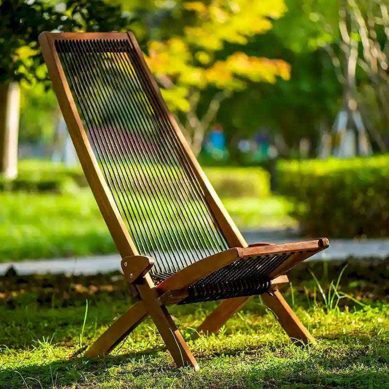 Folding Roping Solid Wood Outdoor Chair, Modern Low Profile Lounge Chair for Patio, Backyard, Deck, Porch, Poolside Garden, Lawn